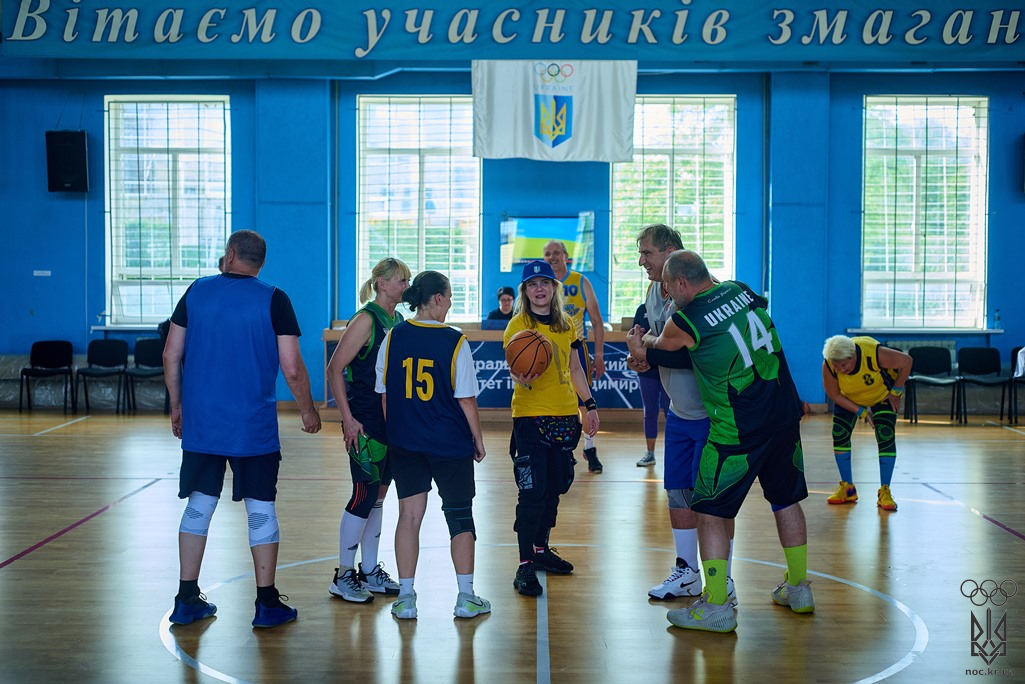 бас (9)