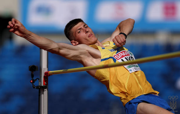 gettyimages-1500626174-612×612-1